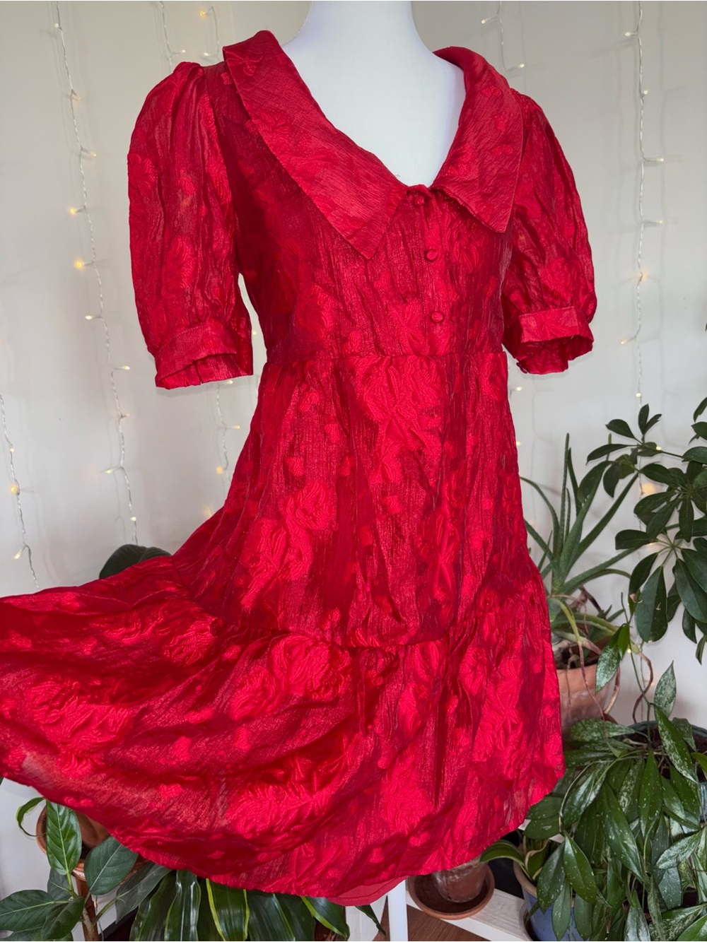 Sugarlips Vibrant Red Textured Puff-Sleeve Mini Dress